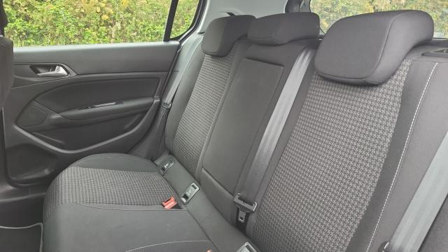 Peugeot 308 image 5