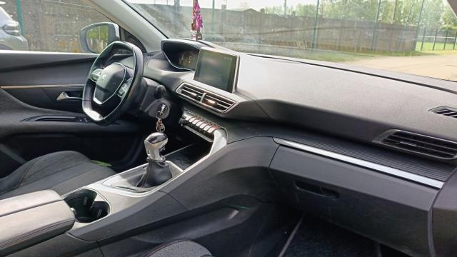 Peugeot 3008 image 5