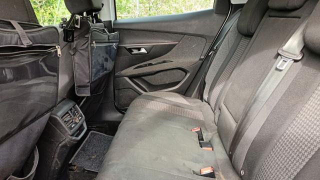 Peugeot 3008 image 3
