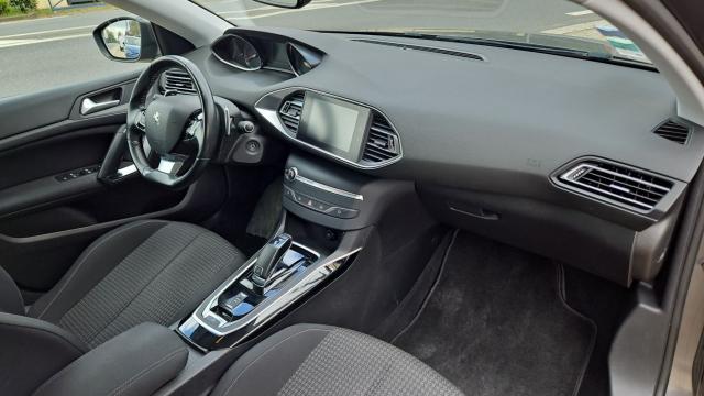 Peugeot 308 image 4