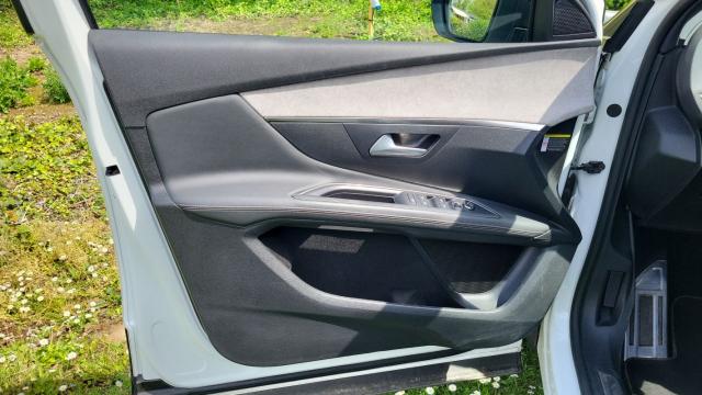 Peugeot 3008 image 6
