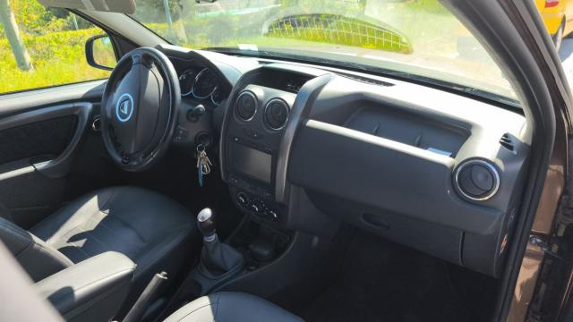 Dacia Duster image 4