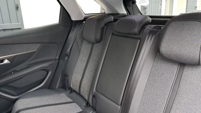 Peugeot 3008 image 9