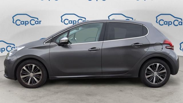 Peugeot 208 image 8