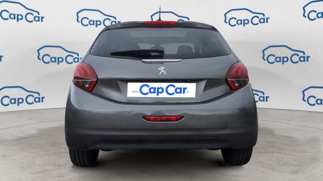 Peugeot 208 image 2