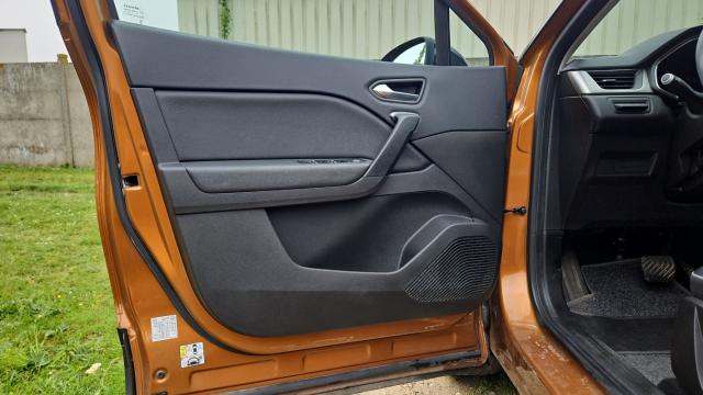 Renault Captur image 6
