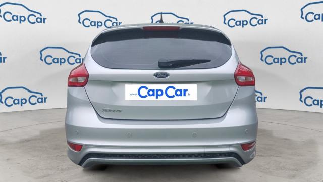 Ford Focus image 9