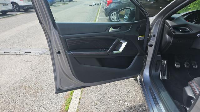 Peugeot 308 image 3