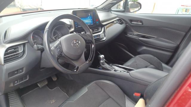 Toyota C-Hr image 4