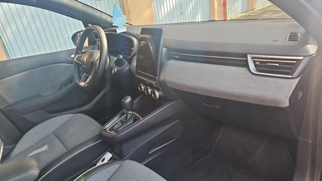 Renault Clio image 9