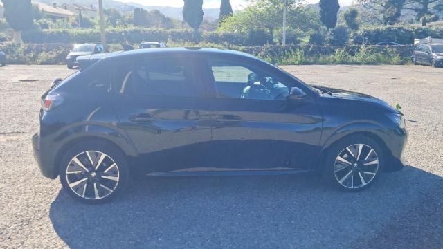 Peugeot 208 image 3