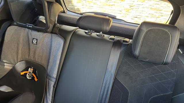 Peugeot 2008 image 3