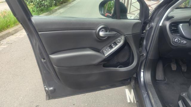 Fiat 500x image 2