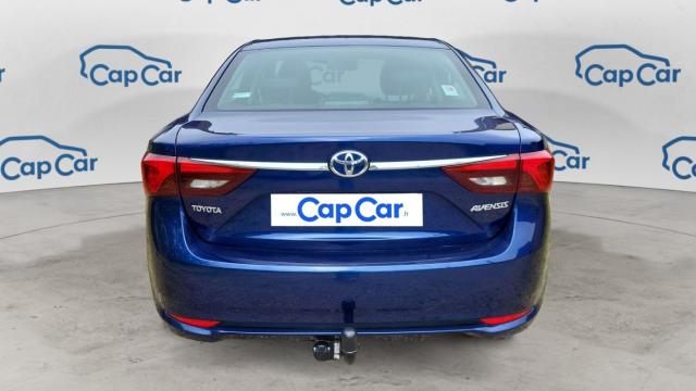 Toyota Avensis image 2