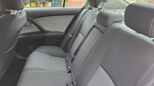 Toyota Avensis image 7