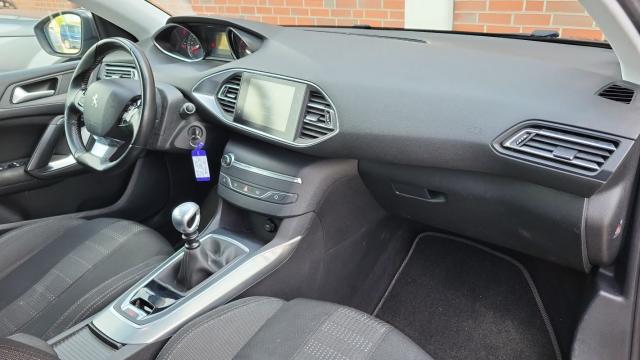 Peugeot 308 Sw image 7