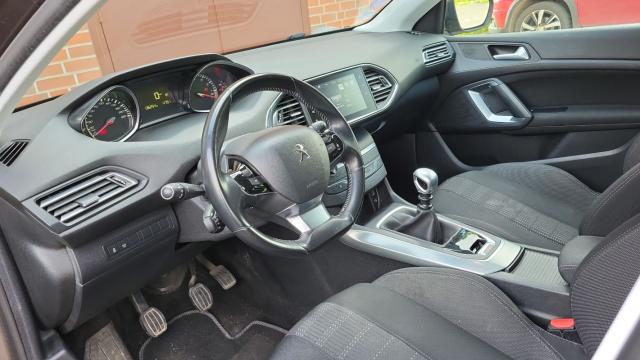 Peugeot 308 Sw image 2