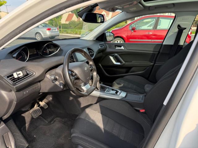 Peugeot 308 image 3