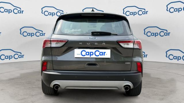 Ford Kuga image 2
