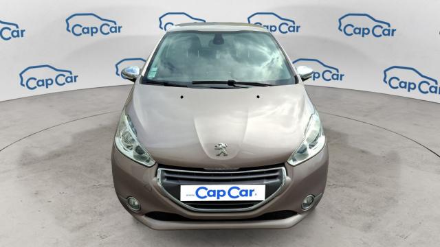 Peugeot 208 image 2