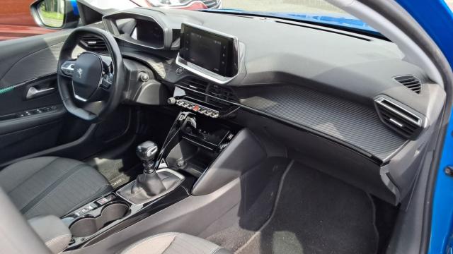 Peugeot 208 image 2