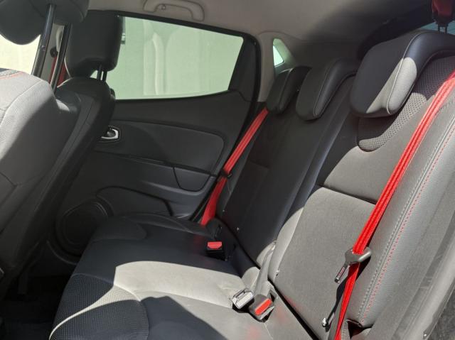 Renault Clio image 6