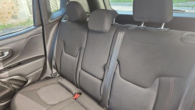 Jeep Renegade image 1