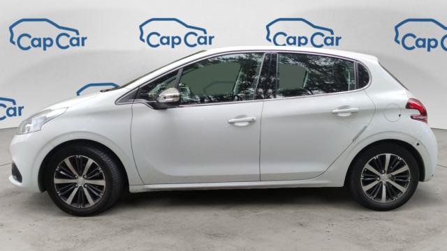 Peugeot 208 image 1