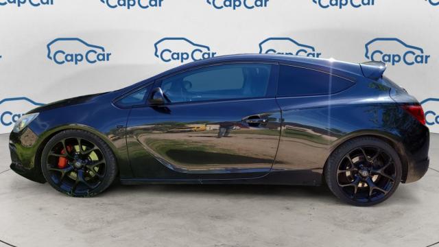 Opel Astra Gtc image 6