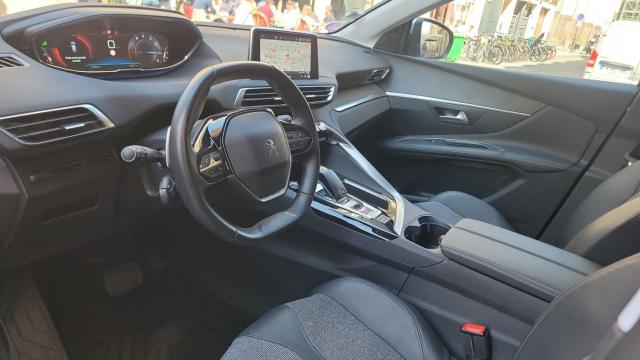 Peugeot 3008 image 1