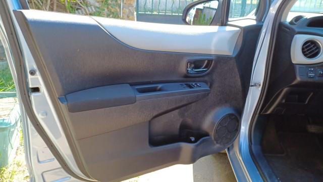 Toyota Yaris image 9