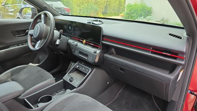 Hyundai Kona image 9