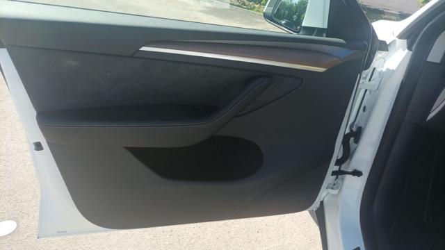 Tesla Model Y image 9