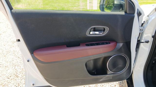 Honda Hrv image 1