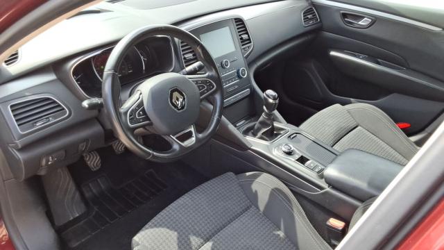 Renault Talisman Estate image 8