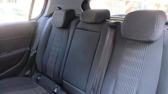 Peugeot 308 image 8