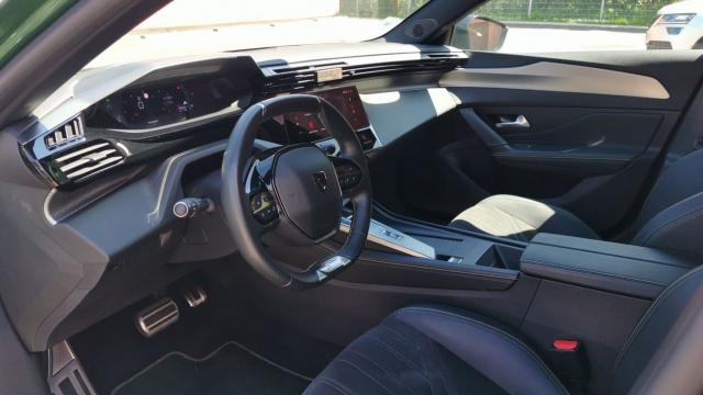 Peugeot 308 image 6