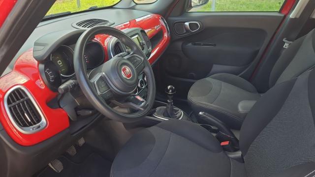 Fiat 500l image 4