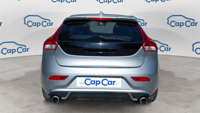 Volvo V40 image 1