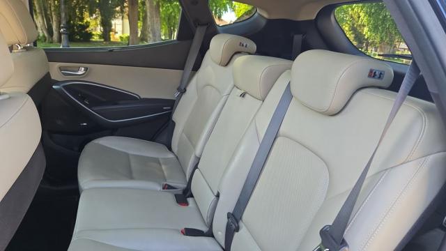 Hyundai Santa Fe image 3