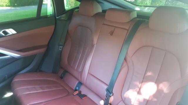 Bmw X6 image 2