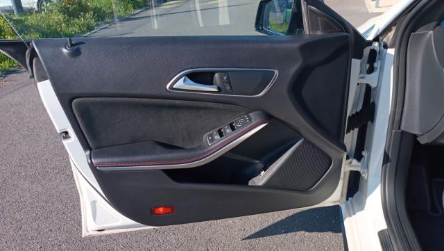 Mercedes Benz Classe Cla image 9
