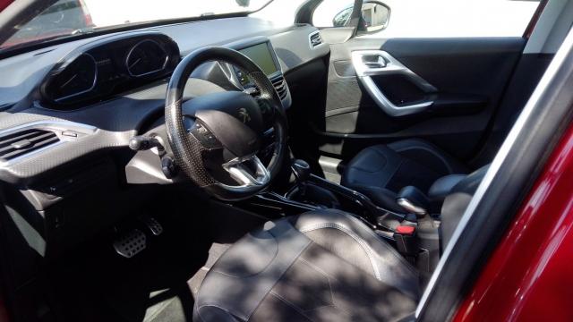 Peugeot 2008 image 5