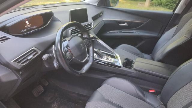 Peugeot 3008 image 3