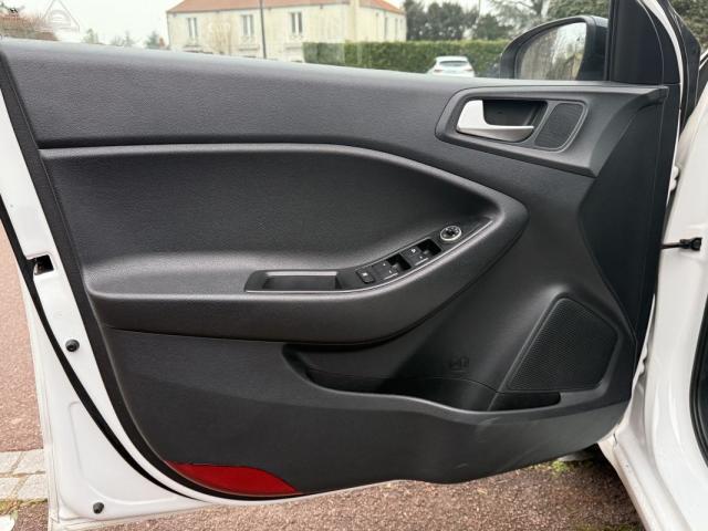 Hyundai I20 image 3
