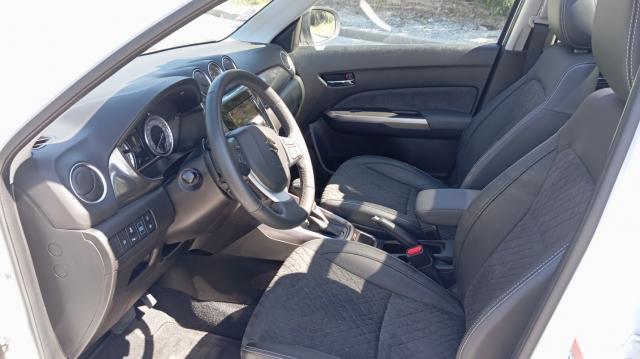 Suzuki Vitara image 2