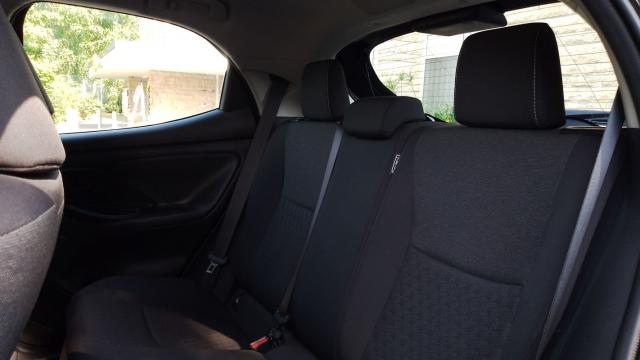 Toyota Yaris image 2