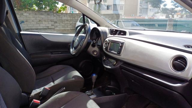 Toyota Yaris image 8