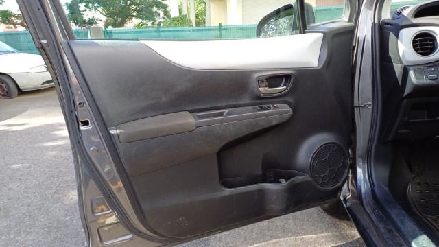 Toyota Yaris image 2