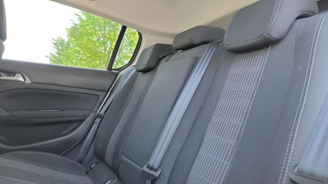 Peugeot 308 image 6